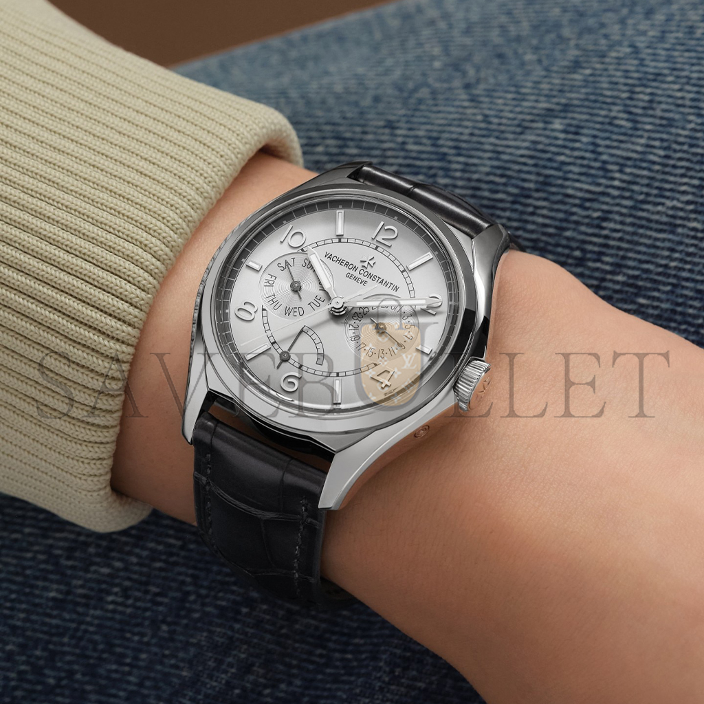 vacheron Co*sta*t*n day-date 40 mm steel watch 4400e/000a-b437